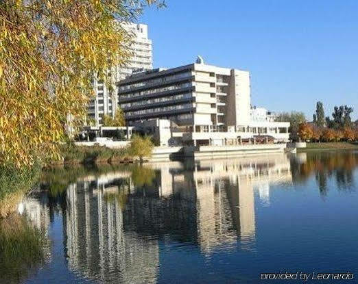 Garni Hotel Junior ברטיסלאבה מראה חיצוני תמונה